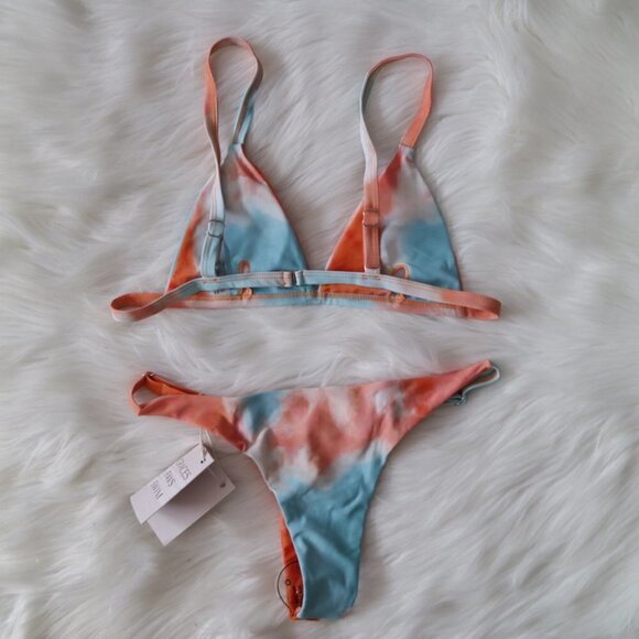 NEW Blue White Red/Orange Tie Dye Bikini Bathing Suit Set Size Medium - Picture 5 of 7